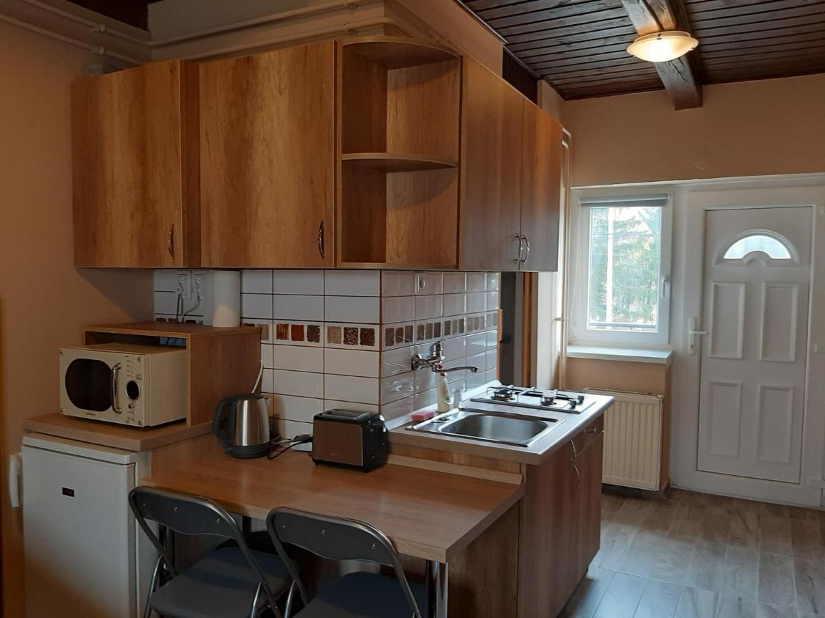 Egniss Apartman 2 Bogacs Ngoại thất bức ảnh